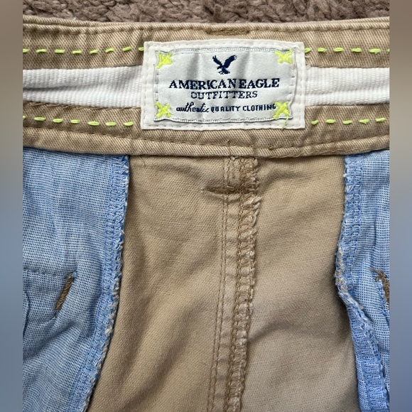 American Eagle Khaki Shorts - Picture 3 of 7
